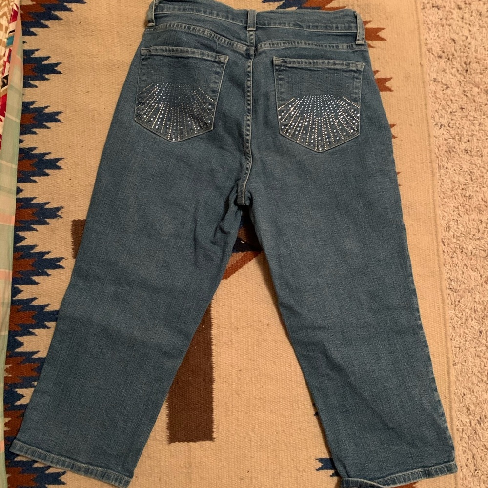 Capris